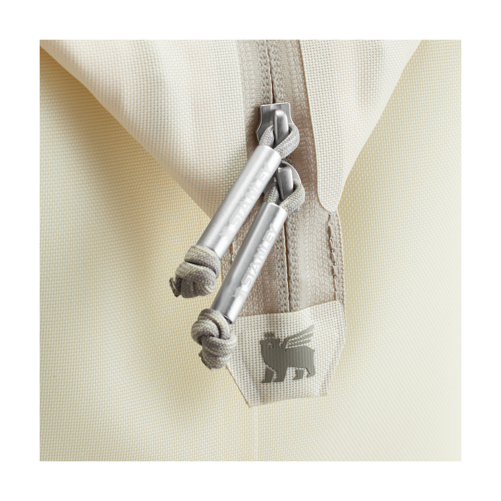 Premium All-Weather The All Day Julienne Mini Cooler D052R - Leak-Proof Insulated Mini Cooler Bag for Lunch Detail