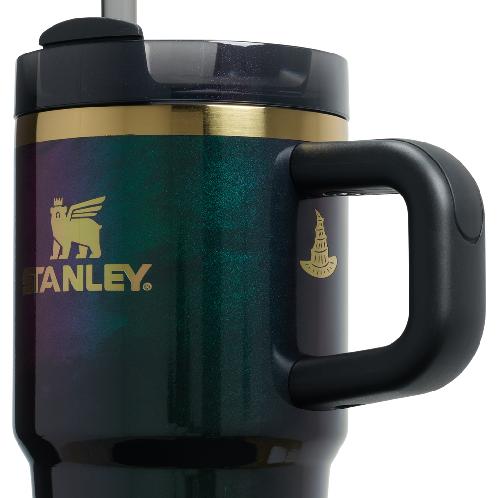 Large Capacity The Wicked for Good Quencher H2.0 Flowstate Tumbler D247R - Premium Stainless Steel Straw Cup for All-Day Hydration Detail